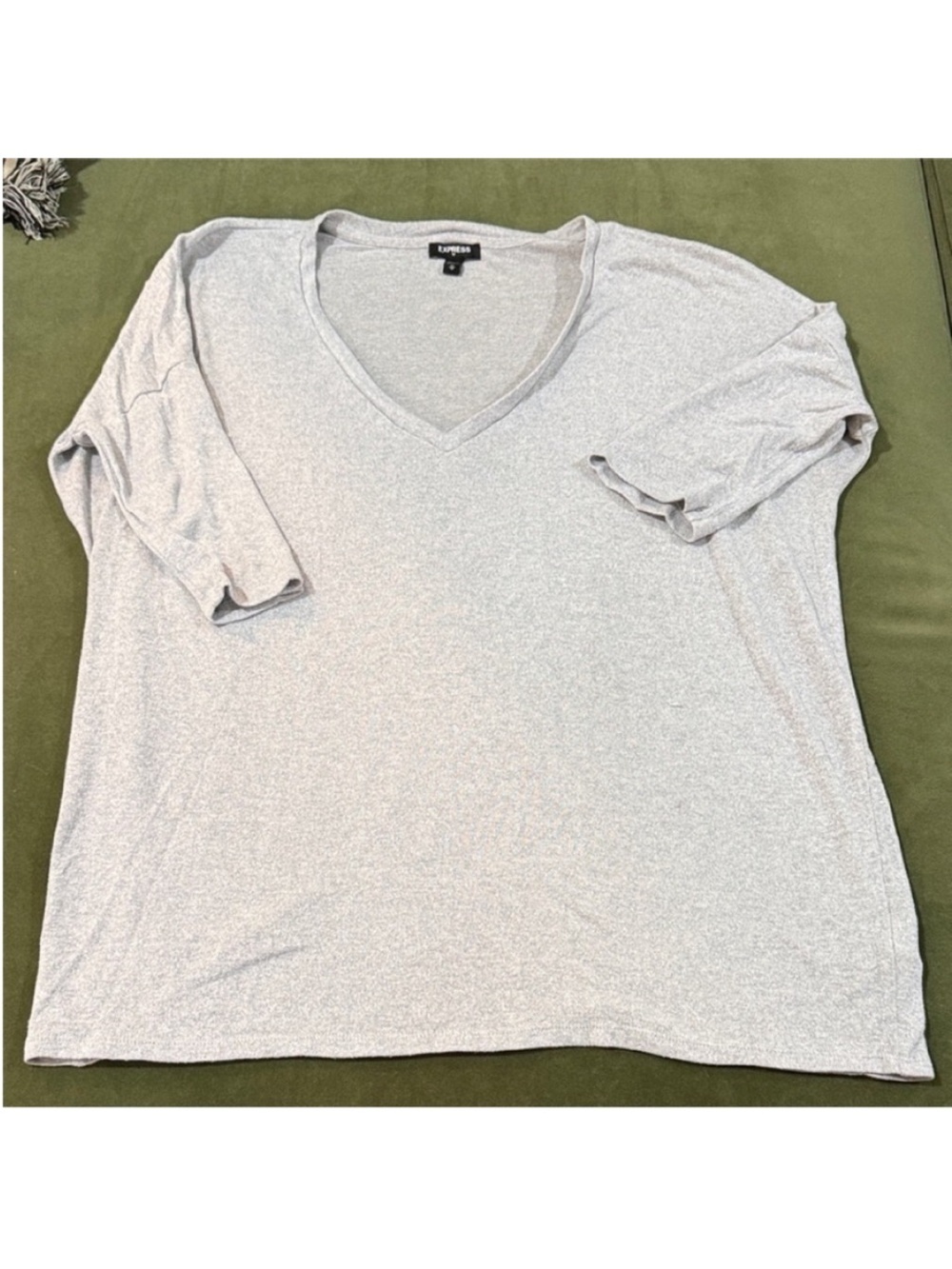 Express Light Gray V-Neck Short Sleeve Women's Top
